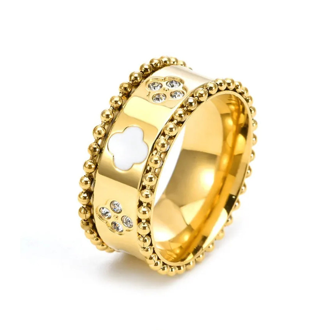 18K Gold Alice Clover Ring