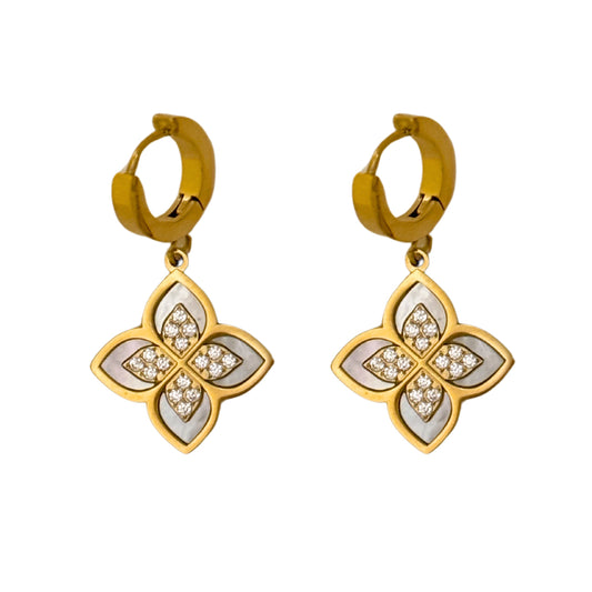 18K Gold Care Clover Earrings