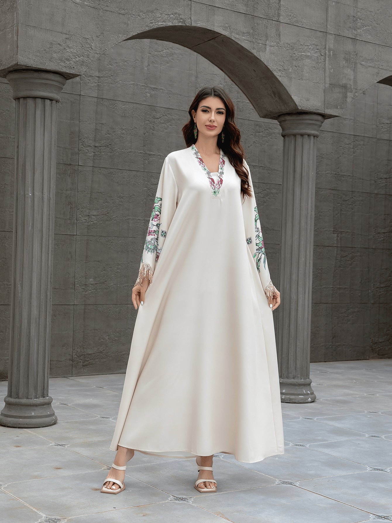 V-Neck Embroidered Tassel Arabic Abaya Dress