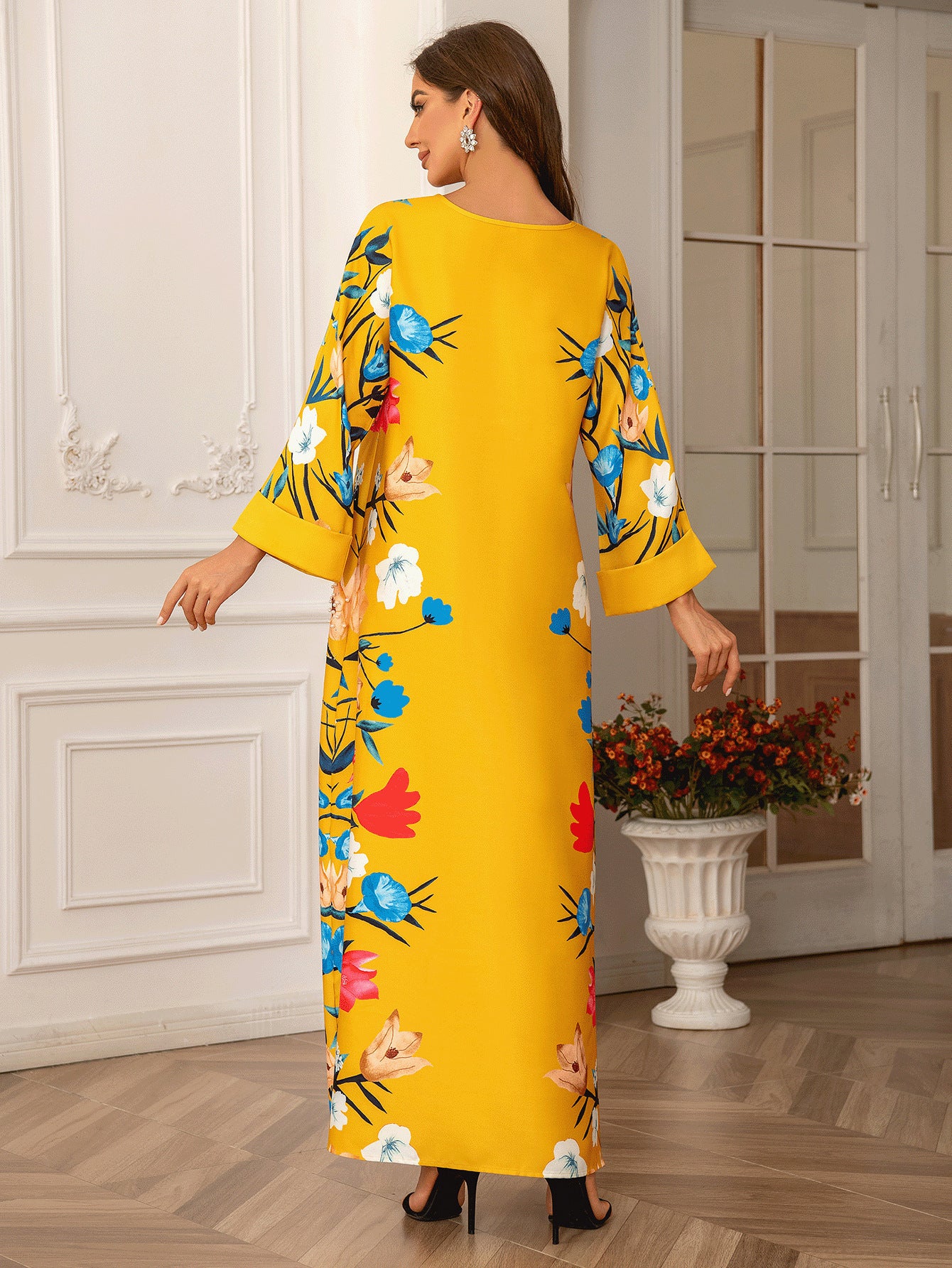 Fashionable Floral Rhinestone Jalabiya Dress