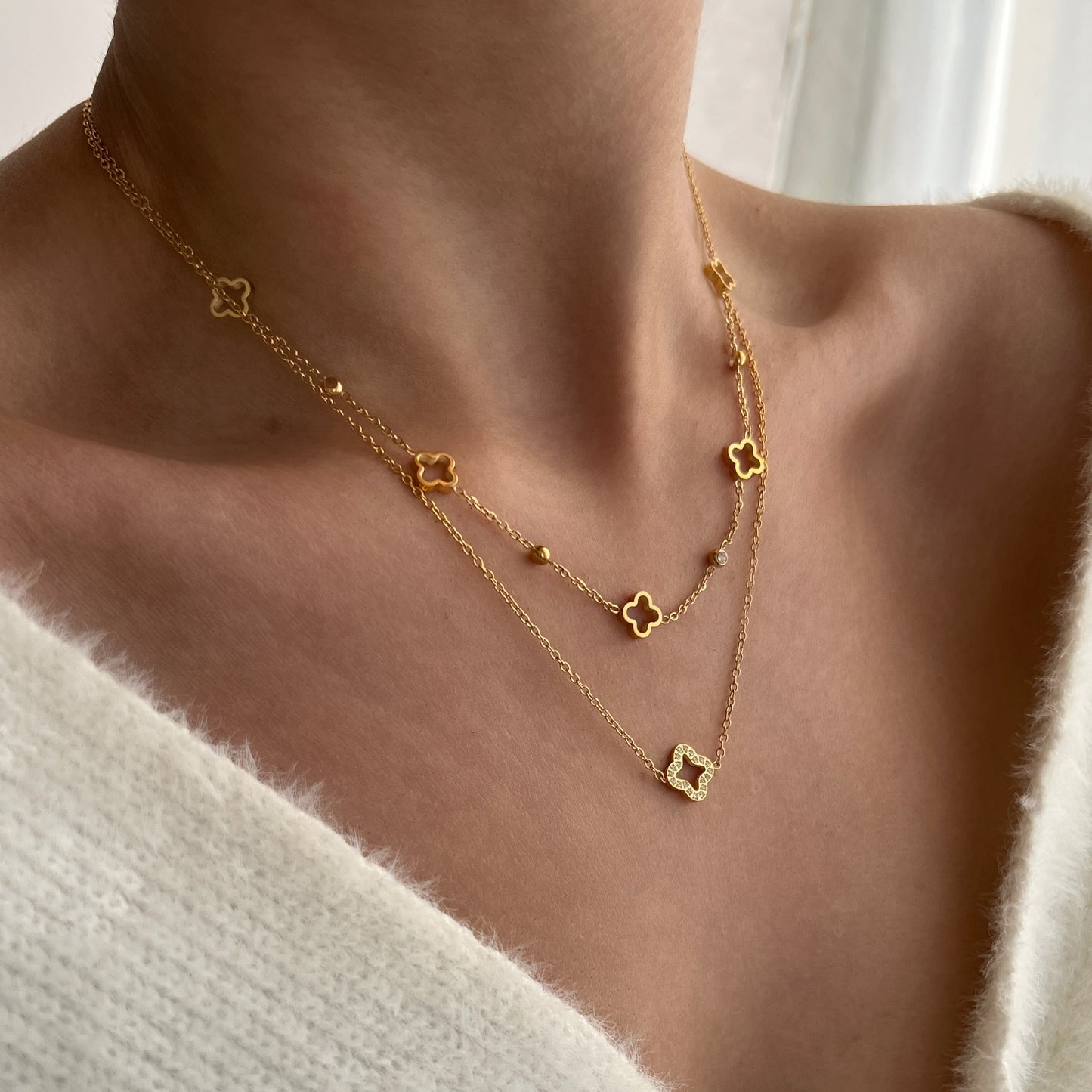 18K Gold UMO Clover Necklace