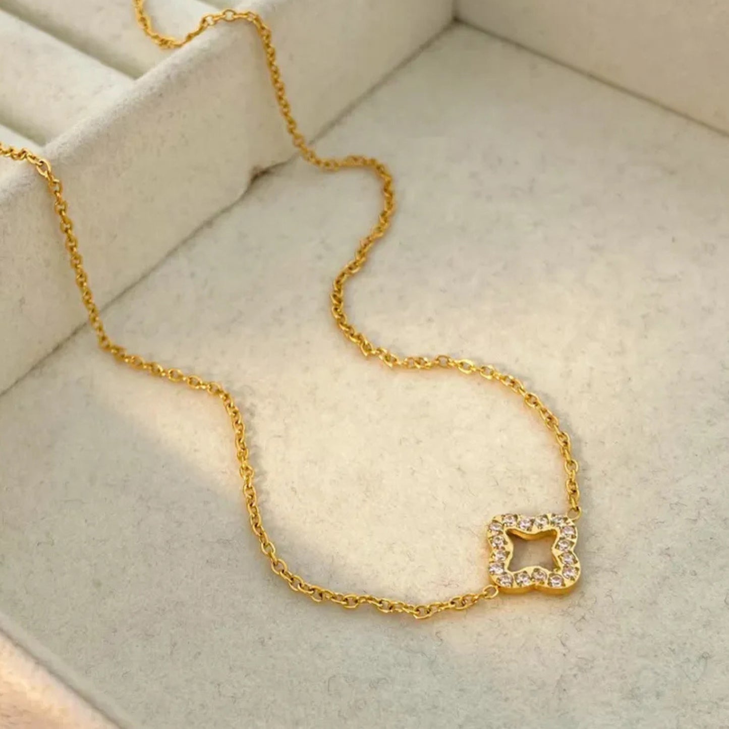 18K Gold Bria Clover Necklace