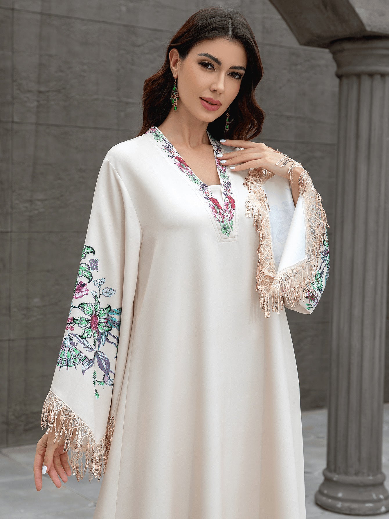 V-Neck Embroidered Tassel Arabic Abaya Dress