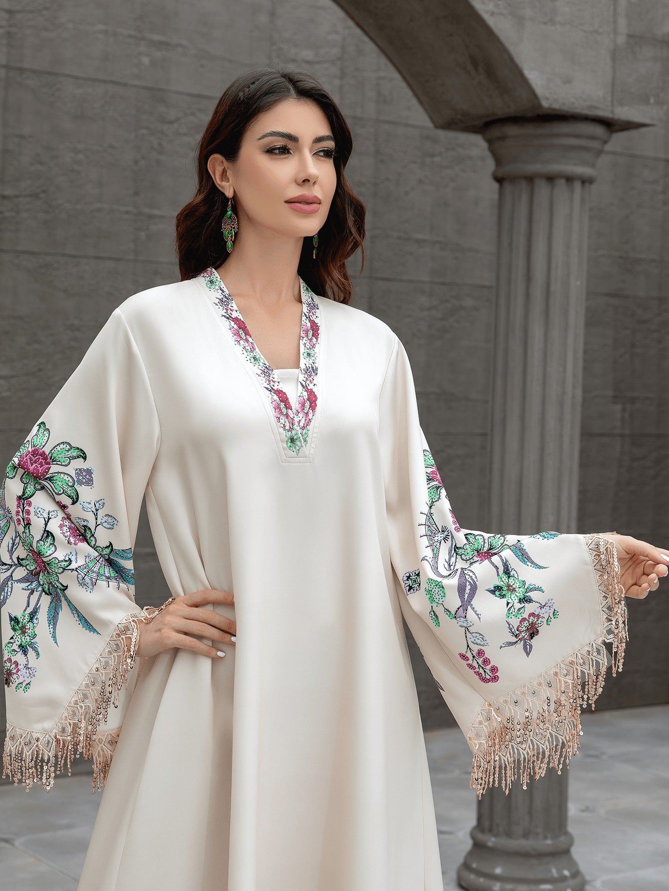 V-Neck Embroidered Tassel Arabic Abaya Dress