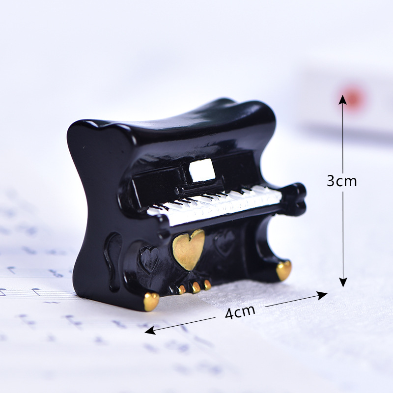 Retro Musical Instrument Ornaments