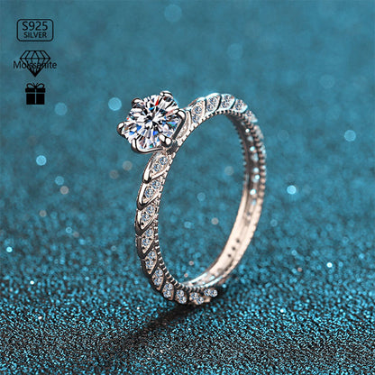 Stunna Lady Viviana Moissanite Ring